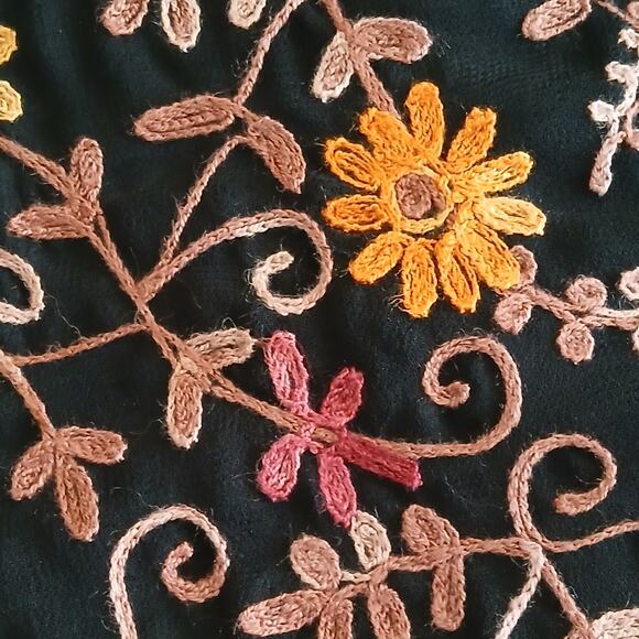 Handmade Women’s M Embroidered Floral Beaded Tassel Boho Cotton Midi Kurti Dress - Picture 7 of 12